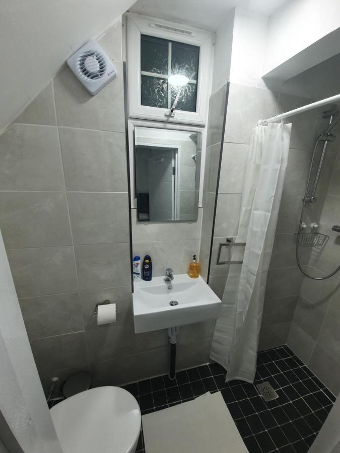 Beautiful Rooms Shaw St And Pine St Bury  Eksteriør billede