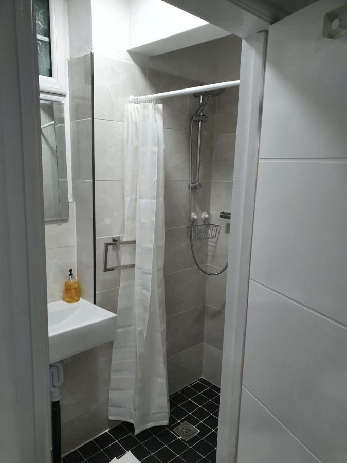 Beautiful Rooms Shaw St And Pine St Bury  Eksteriør billede