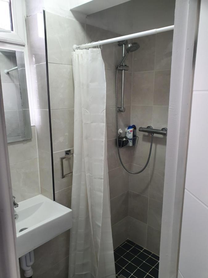 Beautiful Rooms Shaw St And Pine St Bury  Eksteriør billede