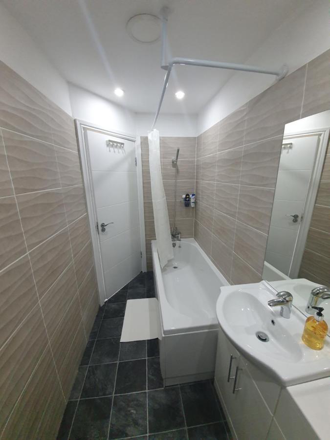 Beautiful Rooms Shaw St And Pine St Bury  Eksteriør billede