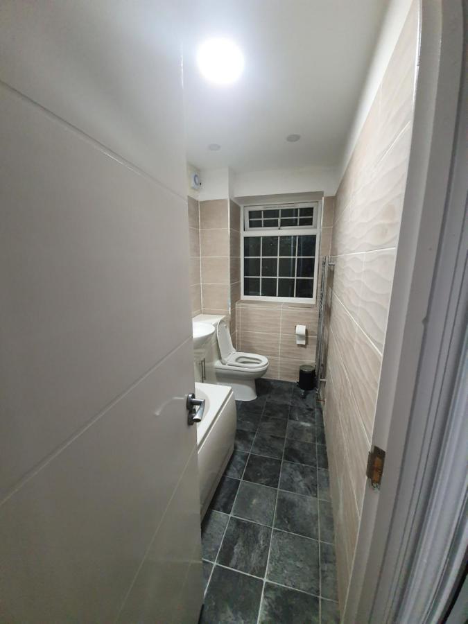 Beautiful Rooms Shaw St And Pine St Bury  Eksteriør billede