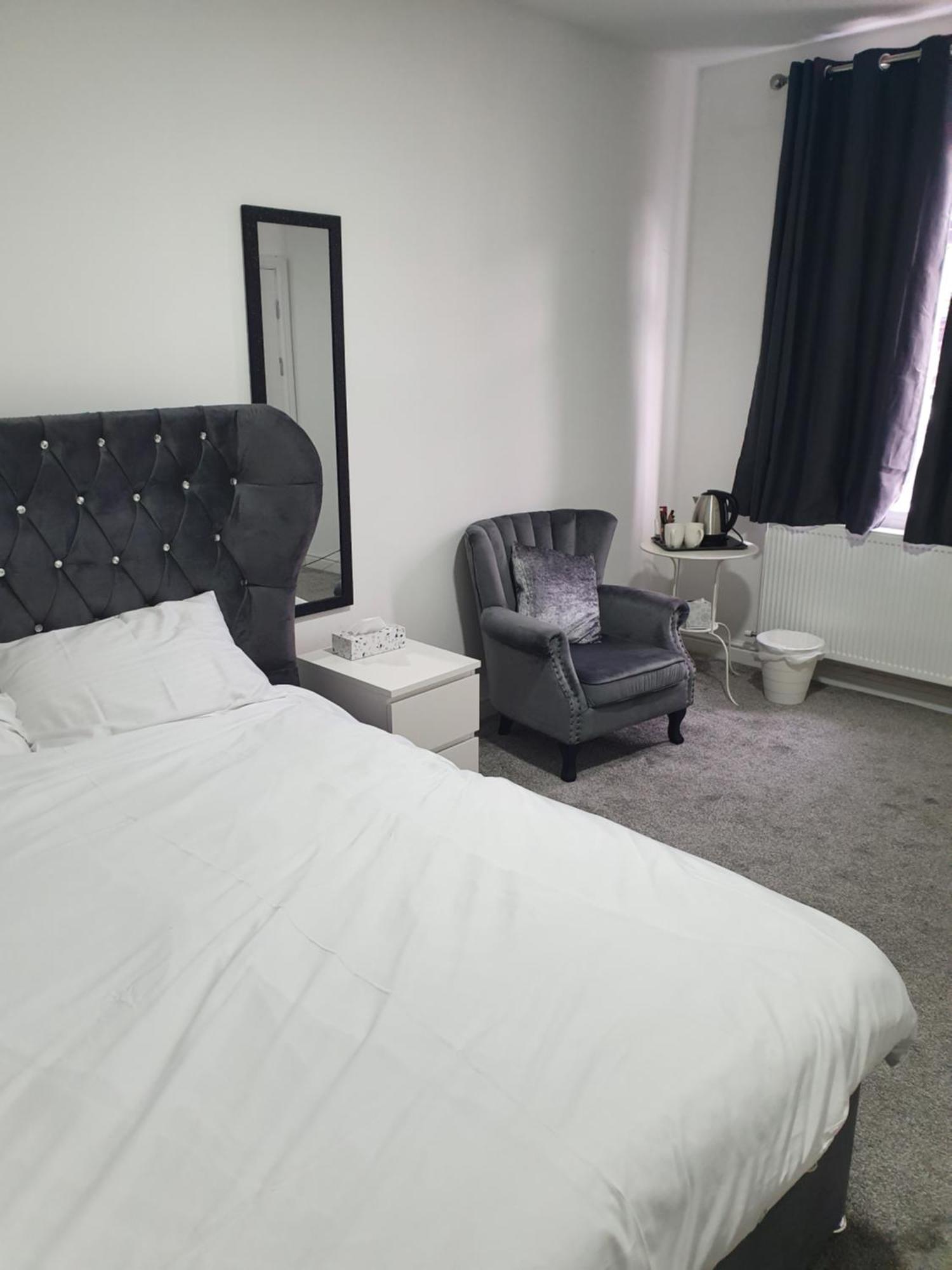 Beautiful Rooms Shaw St And Pine St Bury  Værelse billede